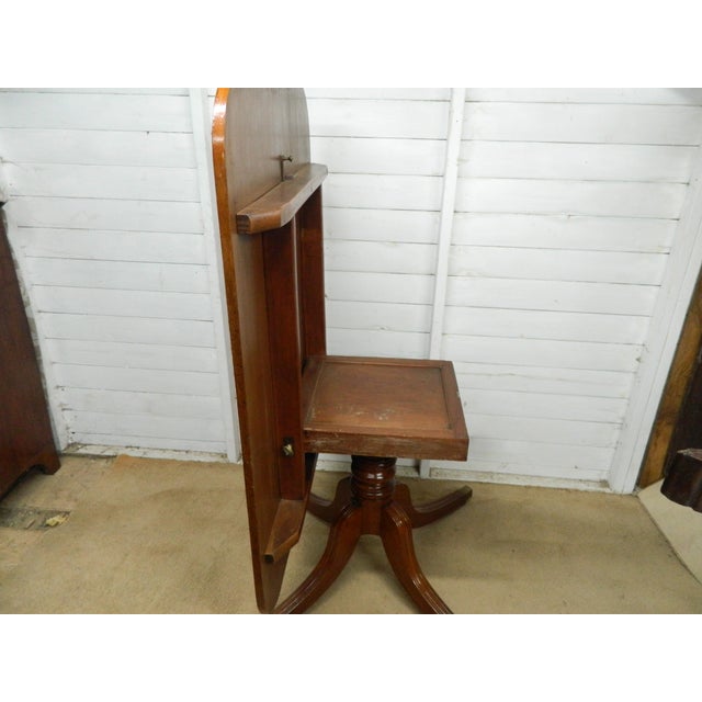 Mahogany Tilt Top Loo Table, 1890s For Sale - Image 14 of 15