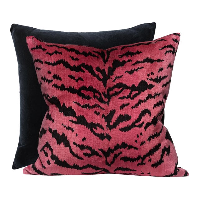 The House of Scalamandré Tigre/Indus Pillow, Reds & Black For Sale