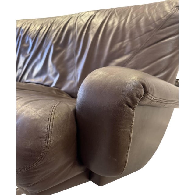 1970s Mid-Century Brown Leather Sofa on Cantilever Legs by Marcel Breuer, 1970s For Sale - Image 5 of 13