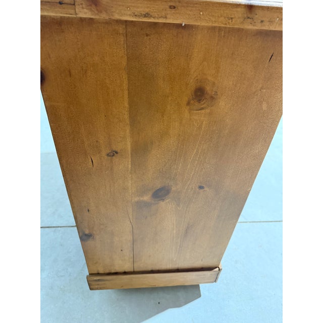 Antique Pine Three Drawers - Chest of Drawers From England For Sale - Image 16 of 18