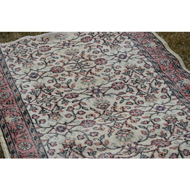 1980s Turkish Beige Floral Oushak Rug For Sale - Image 11 of 13