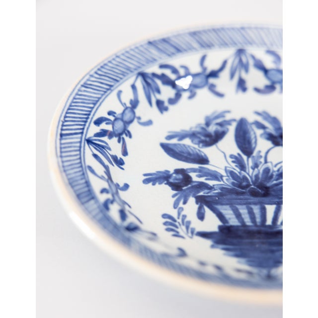 18th Century Petite Dutch Delft Faience Floral Plates - A Pair For Sale In Houston - Image 6 of 8