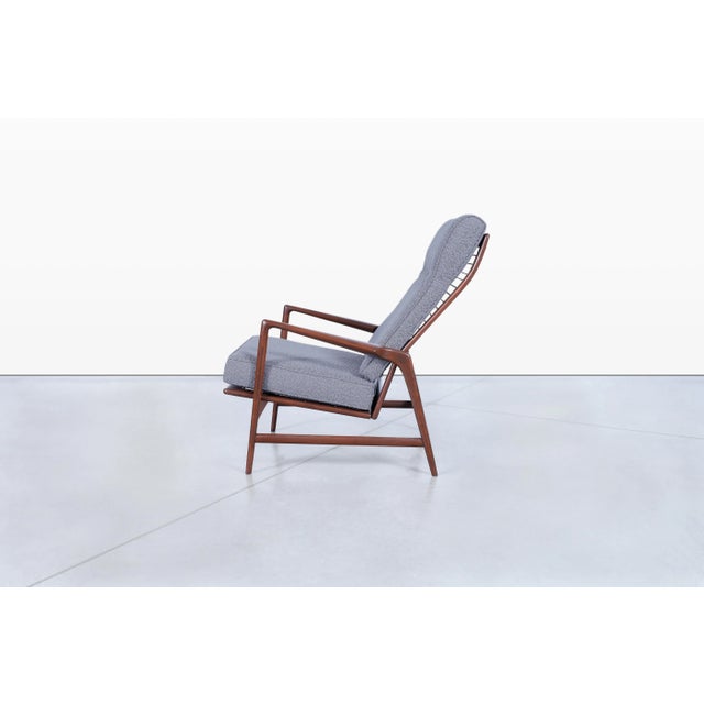 Dove Gray 1950s Danish Modern Walnut Reclining Lounge Chair and Ottoman by Ib Kofod Larsen for Selig For Sale - Image 8 of 12