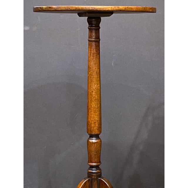 English Wine or Cocktail Table of Mahogany (Dia 13 3/4) For Sale In Austin - Image 6 of 8