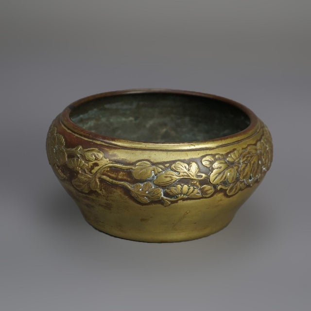 Antique Chinese Bronze Bowl with Embossed Floral Border 19th Century For Sale - Image 4 of 7