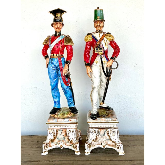 Vintage Italian Porcelain Sounders on Plinths - Set of 2 For Sale - Image 12 of 12