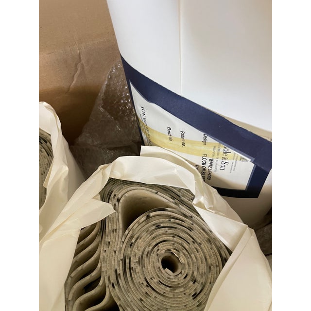 2000 - 2009 Cole & Son Damask White Lifford Flock on Silver Foil Wallpaper For Sale - Image 5 of 18