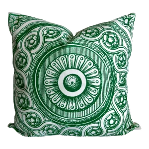 Contemporary Viscaya Circle Medallion Filigree Pillow Cover