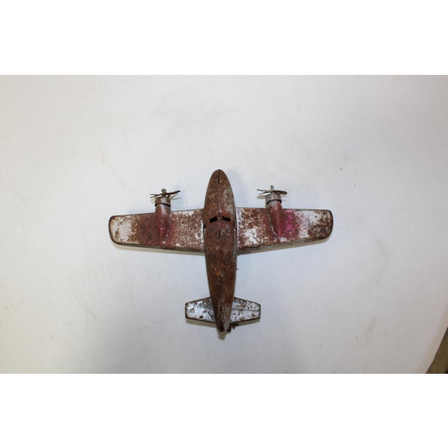 Americana Memorabilia Aircraft Ww2 Twin Engine Toy Planes Set B For Sale - Image 4 of 13
