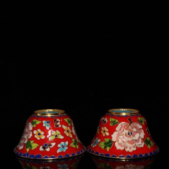 Pair of Vintage Chinese Cloisonné Enamel Bowls With Peony Motif For Sale In Los Angeles - Image 6 of 9