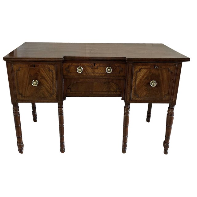 Antique George III Mahogany Sideboard, 1800 For Sale