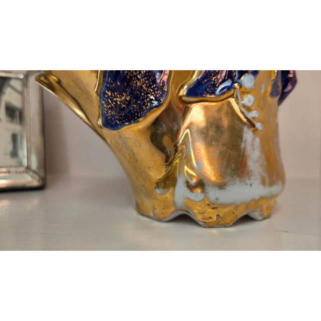Circa 1900 Continental Cobalt and Gilt Porcelain Shaving Scuttle For Sale In New York - Image 6 of 15
