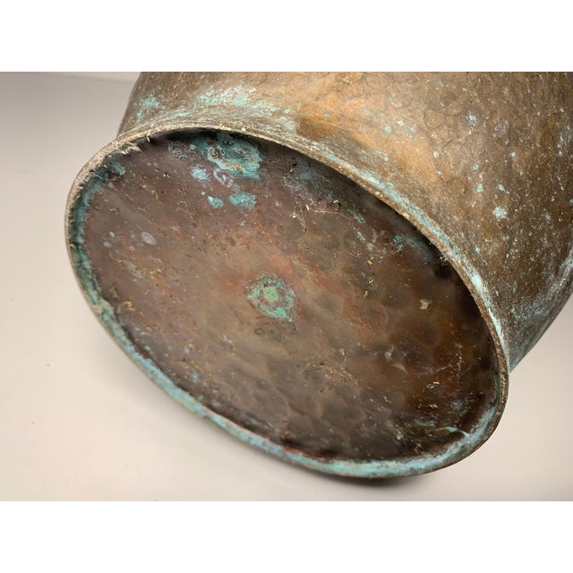 A Large Italian Egidio Casagrande Hammered Brass Garden Urn Vase / Aldo Tura For Sale In Chicago - Image 6 of 7