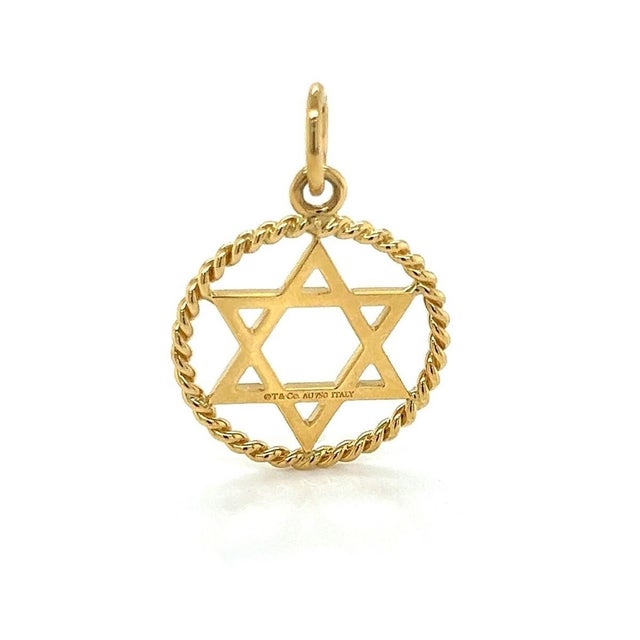 Contemporary Mid 20th Century Tiffany & Co 18k Yellow Gold Star of David Round Charm Pendant For Sale - Image 3 of 6