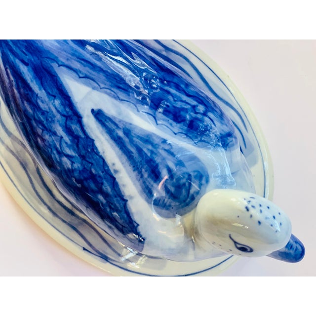Late 20th Century Chinoiserie Porcelain Duck Tureen in Blue and White For Sale In San Antonio - Image 6 of 12