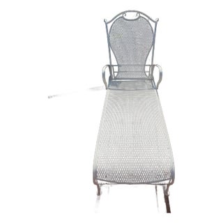 1950s Russell Woodard Vintage Chaise Lounge Chair, Attributed For Sale