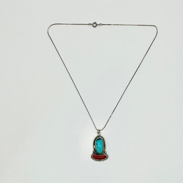 Ralph Lauren 1970s Vintage Southwestern Navajo Boho Chic Turquoise, Coral & Sterling Pendant Necklace For Sale - Image 4 of 13