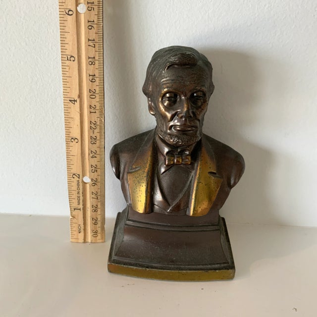 Metal Mid 20th Century Small Bronze Bust/Paper Weight of Abraham Lincoln For Sale - Image 7 of 8