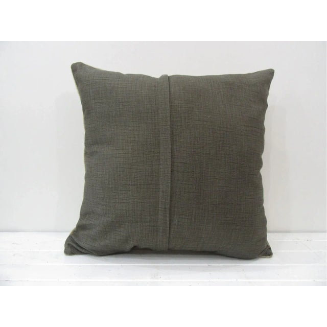 Contemporary Handmade Beige Turkish Kilim Pillow Cover For Sale - Image 3 of 4