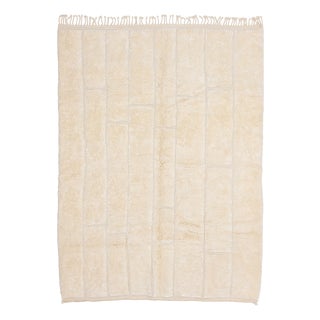 Hand-Knotted Wool Premium Rug by Azele Studio For Sale