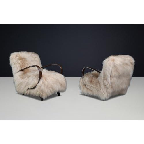 1940s Lounge Chairs in Icelandic Sheepskin from Jindřich Halabala, 1940s, Set of 2 For Sale - Image 5 of 18