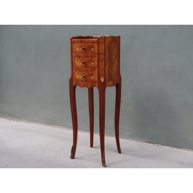 French Occasionnal Table From the Middle of the XXth Century For Sale - Image 4 of 8