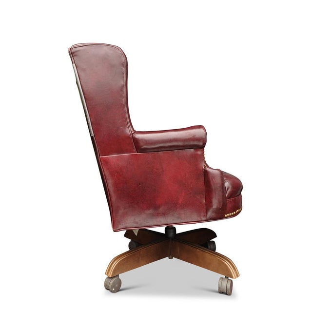 20th Century Button Back Chesterfield Revolving Desk Chair with Polished Burgundy Red Leather Upholstery with Tilt Action, 1970s For Sale - Image 4 of 7