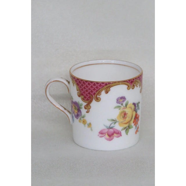 This beautiful demitasse / espresso cup is made of bone china. This piece is stamped as being made by Aynsley in England,...