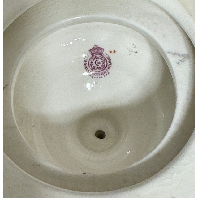 Antique Royal Worcester Neoclassical Matched White and Gilt (Gold) Porcelain Covered Urns W/ Landscaped Panels by Harry Davis, a Pair, England 1912. For Sale - Image 12 of 12