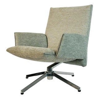 Pilot Low Back Swivel Chair by Barber & Osgerby for Knoll, Usa, 2016 For Sale