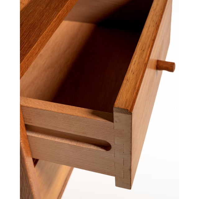 Wood GE-125 Desk by Hans J. Wegner for Getama, 1960s For Sale - Image 7 of 10