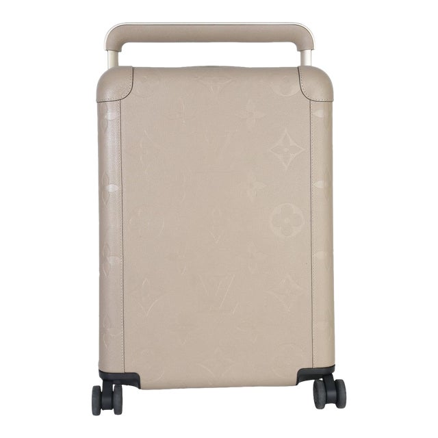 Tourterelle Monogram Empreinte Horizon 55 For Sale