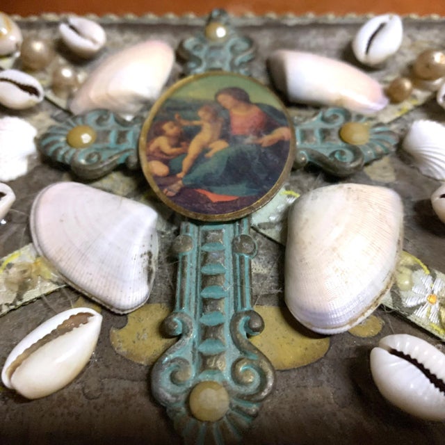 French Antique French Folk Art Keepsake Box For Sale - Image 3 of 7