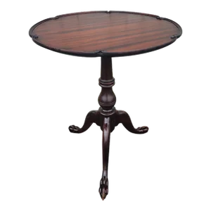 1930s English Chippendale Piecrust Mahogany Table