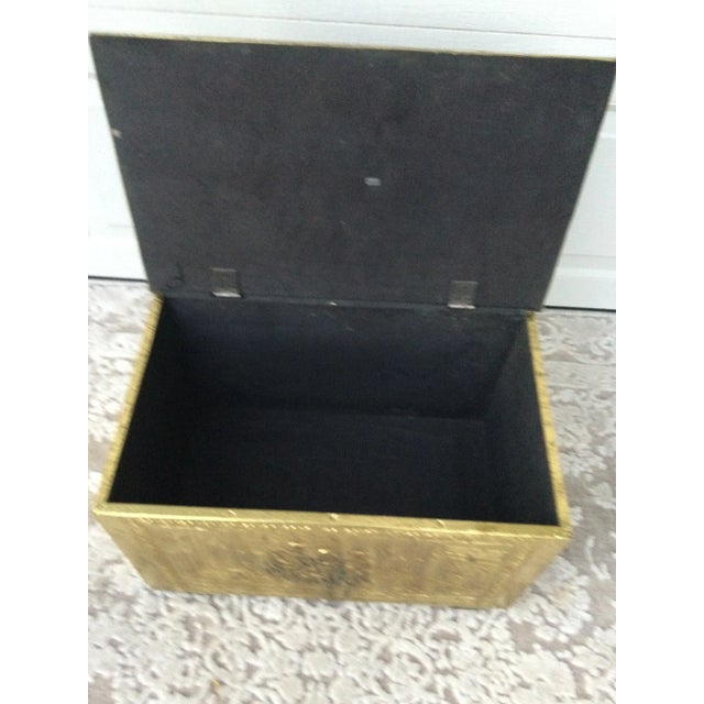 Gold 1920s English Repoussé Brass Coal Scuttle Box For Sale - Image 8 of 11