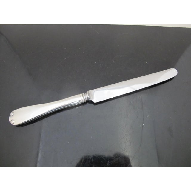 Traditional Antique Tiffany & Co Sterling Silver Flemish 10 1/8" Dinner Knife For Sale - Image 3 of 4