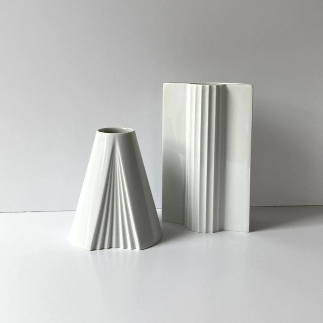 Mid-Century Modern 1980s Rosenthal and Thomas Keramik White Porcelain Vases With Pleat Details - Set of Two For Sale - Image 3 of 12