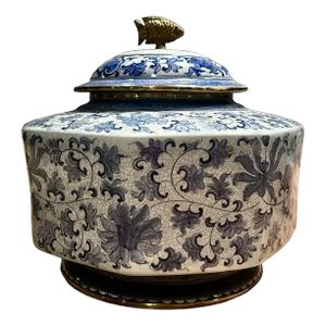 Late 20th Century Maitland-Smith Blue and White Octagonal Jar With Brass Fish Lid