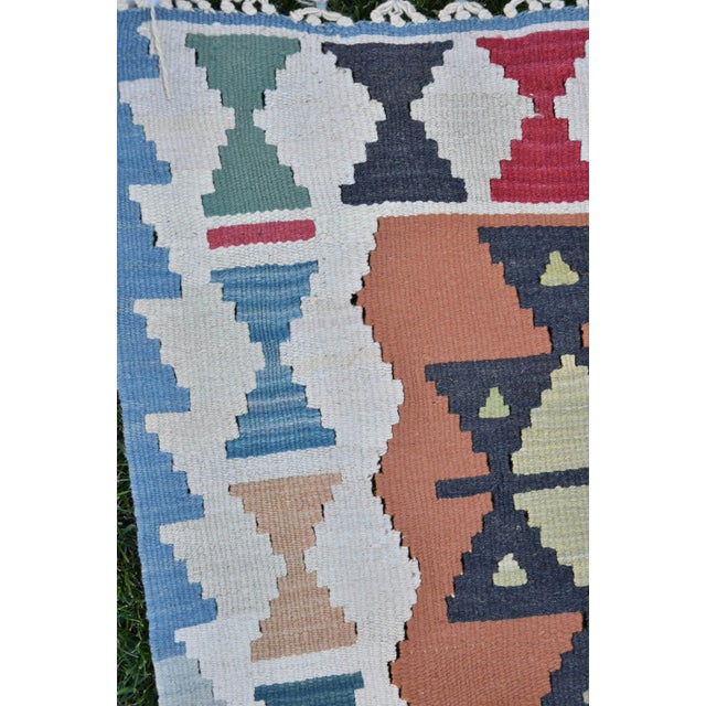 1980s Tribal Cream Geometric Kilim For Sale In Sacramento - Image 6 of 7