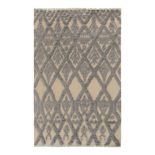 1990s 1990s Modern Moroccan High-Low Ivory/Blue Wool Rug - 5'9'' X 8'11'' For Sale