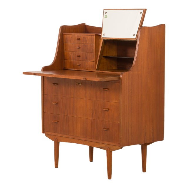 Mid-Century Modern Teak Upcycled Shelving Unit, 1960s For Sale