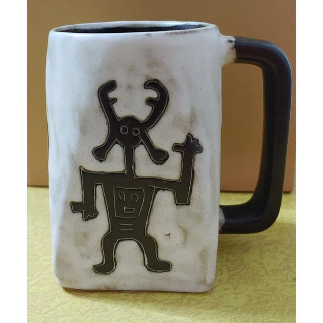Vintage Square Stoneware Tribal Motif Mara Mug, Made in Mexico For Sale In New York - Image 6 of 6