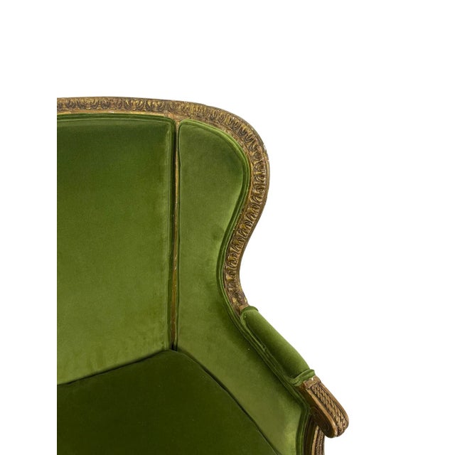 1910s Louis XVI Style Giltwood Carved Bergere Chair With Green Velvet For Sale In Boston - Image 6 of 13