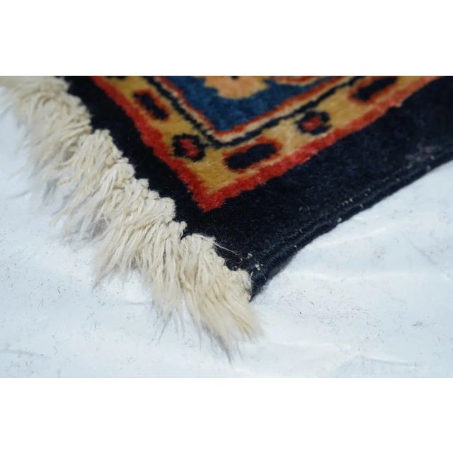 Antique Sarouk Rug 4'4'' x 6'6'' For Sale In New York - Image 6 of 11