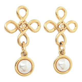 Vintage Chanel Gold Plated and Faux Pearl Clip on Dangle Earrings With CC's, 1993 For Sale