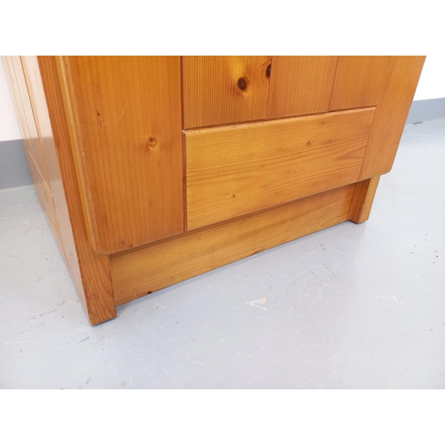 Vintage Pine Storage Cabinet by Charlotte Perriand, 1960s For Sale - Image 15 of 18
