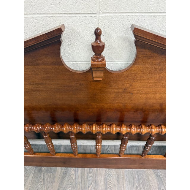 Vintage Convertible Queen or Full Size Colonial Style Four Poster Pediment Bed For Sale - Image 10 of 10