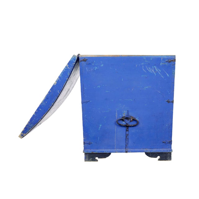 Antique Painted Pine Dome Top Trunk, 1866 For Sale - Image 6 of 8