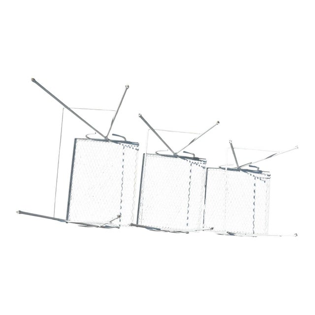 Mid-Century White Metal Mesh Nesting Garden Patio Tables or Plant Stands Woodard Styled — Set of 3 For Sale In Indianapolis - Image 6 of 7