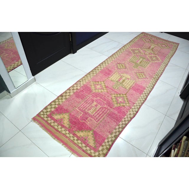 Vintage Pink Color Corridor Handmade Wool Runner For Sale - Image 4 of 11